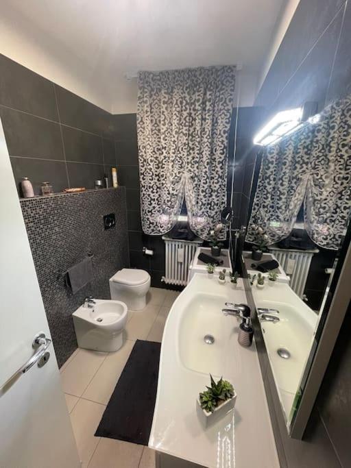 Dave'S House Apartment Reggio Emilia Luaran gambar